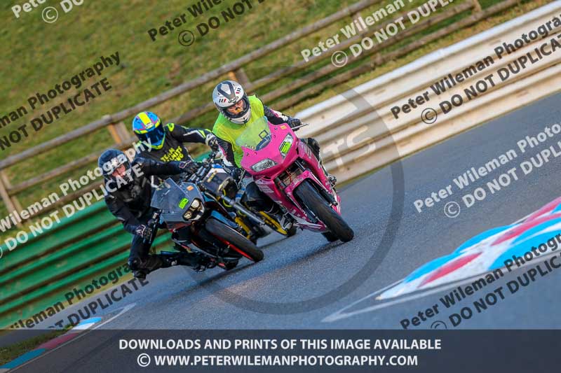 PJM Wedding Photography;enduro digital images;event digital images;eventdigitalimages;mallory park;mallory park photographs;mallory park trackday;mallory park trackday photographs;no limits trackdays;peter wileman photography;racing digital images;trackday digital images;trackday photos